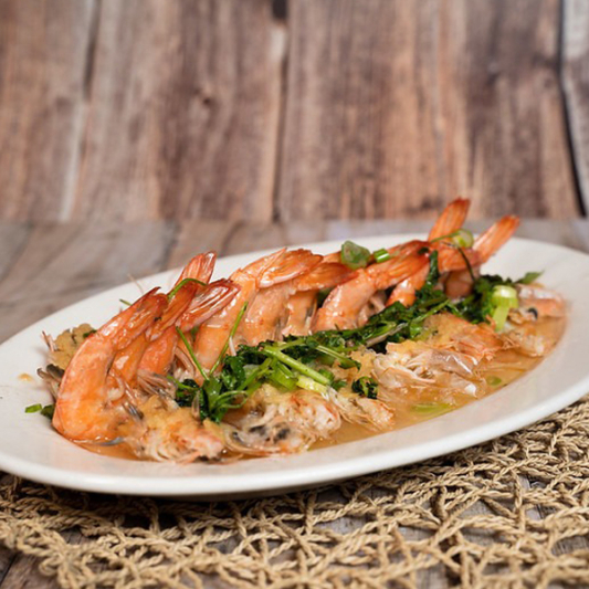 Steamed Shrimp in Garlic Sauce 蒜蓉蒸开边虾