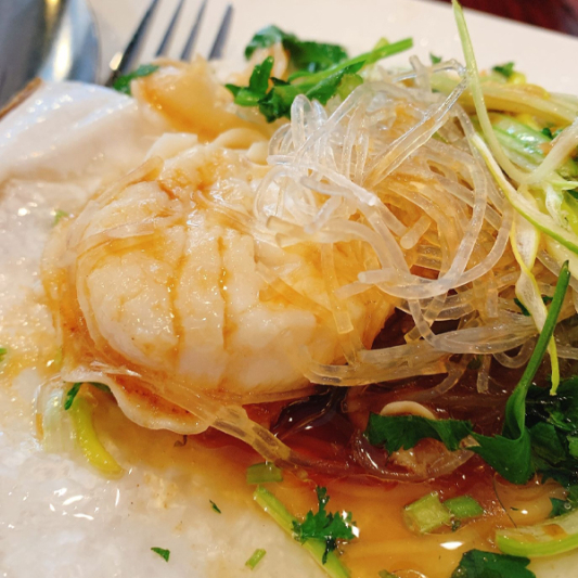 Steamed Whole Scallop with Garlic & Vermicelli (1 pc) (MP) 蒜蓉粉丝蒸带子 (个) (MP)