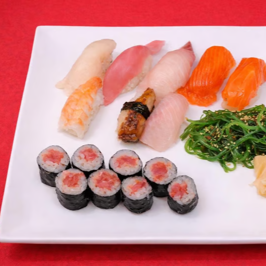 C1. Sushi & Tuna (7 pcs) and Salmon Roll