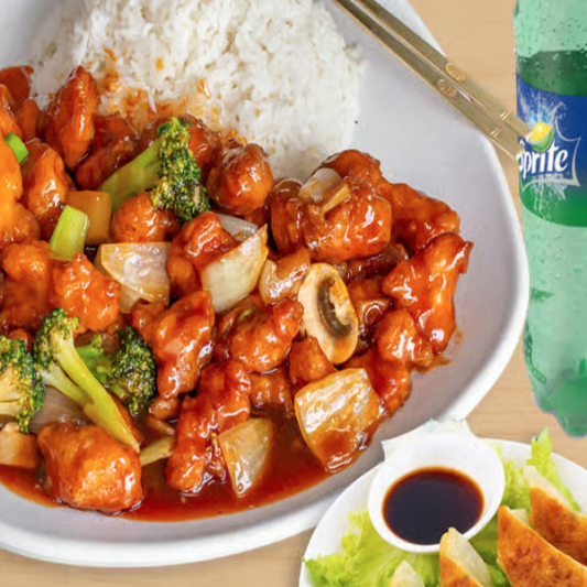Chinese Wok + Gyozas (4 pcs) + Drink Special (Combination)
