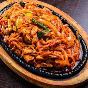 66. Chicken Bulgogi Jungsik 치킨정식 / 鸡肉套餐 