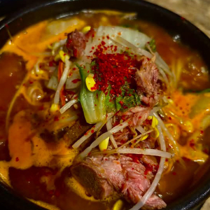 54. Gamjatang 감자탕 / 土豆猪骨汤 