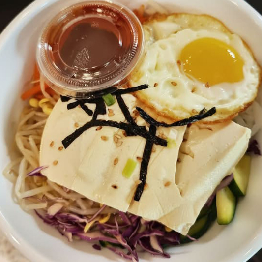 36. Saeng Dubu Bibimbap 생두부 비빔밥 / 豆腐拌饭 