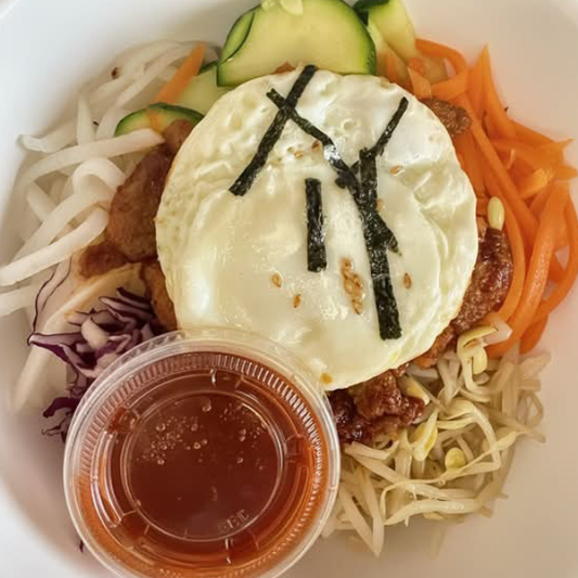 33. Dwaeji Bulgogi Bibimbap 돼지 불고기 비빔밥 / 韩式猪肉拌饭