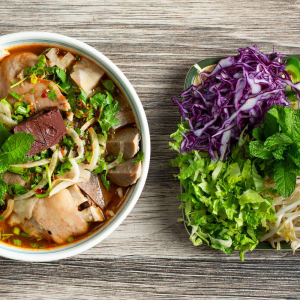 6. Spicy Beef Noodle Soup B&uacute;n B&ograve; Huế