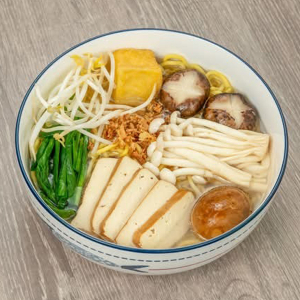 Green Power Veggie Noodle Bowl 绿色能量素食面碗