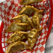 Fried Beef Dumpling (8 pcs) / 소고기 군만두