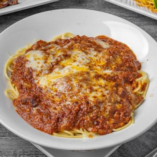 Cheddar Cheese Baked Bolognese with Spaghetti 芝士焗肉醬意粉 