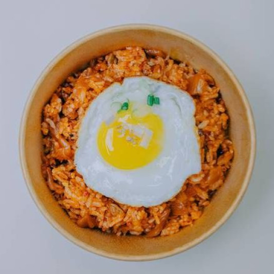 Kimchi Fried Rice 김치볶음밥