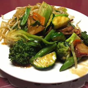 BBQ Pork with Vegetables Lunch Plate