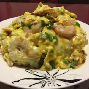 Scrambled Eggs with Shrimp Lunch Plate