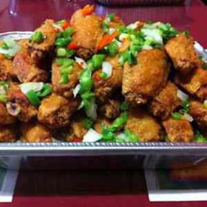 Salt & Pepper Chicken Wings Party Tray (5 lb)