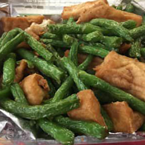 Salt & Pepper String Beans with Tofu 椒盐四季豆豆腐