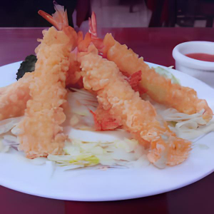 8. Fried Prawns (6 pcs) 炸虾