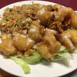 Honey Walnut Shrimp Lunch Plate