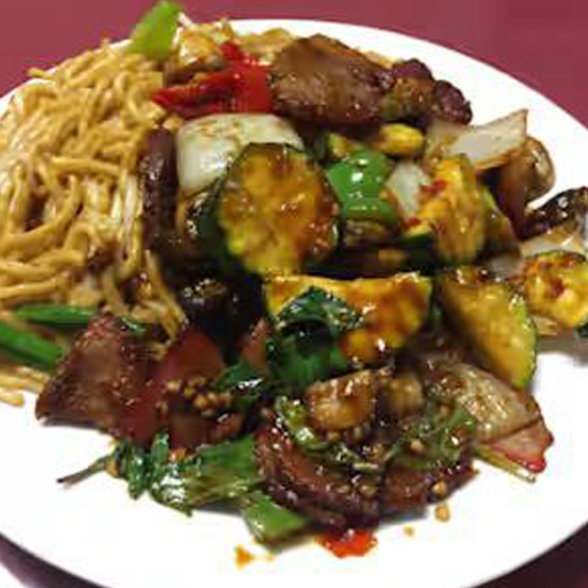Spicy BBQ Pork with Fresh Basil Lunch Plate