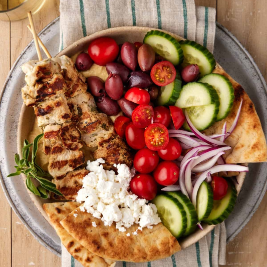 Chicken Souvlaki Pita Plate