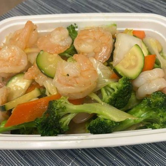 Shrimp and Mixed Greens