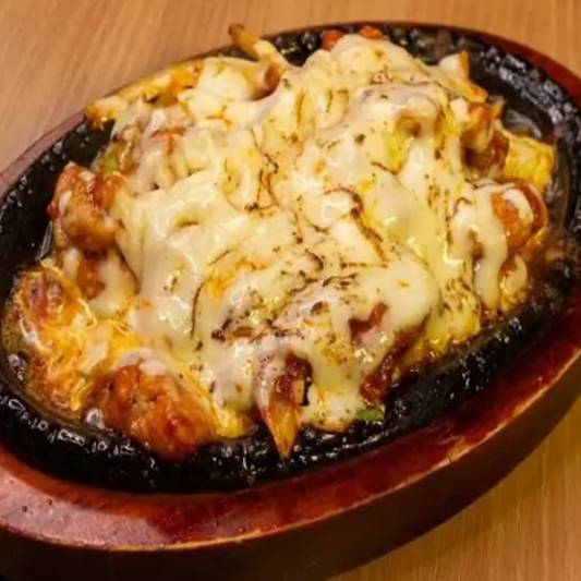 C3. Cheese Spicy Chicken Combo 치즈 매운 닭 불고기