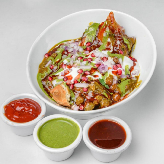 Chole Samosa Plate