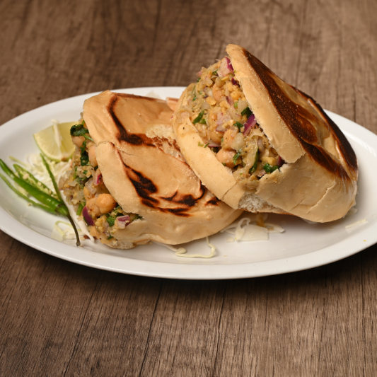 Stuffed Kulcha