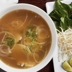 P11. Chicken Pho