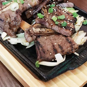 T21. Beef Short Ribs