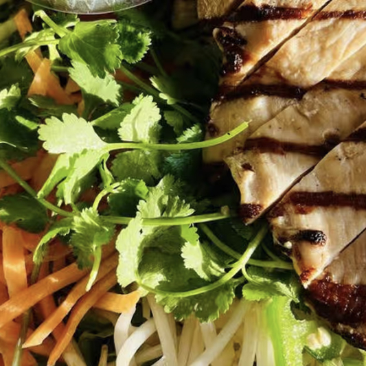 N2. Chicken Breast Salad