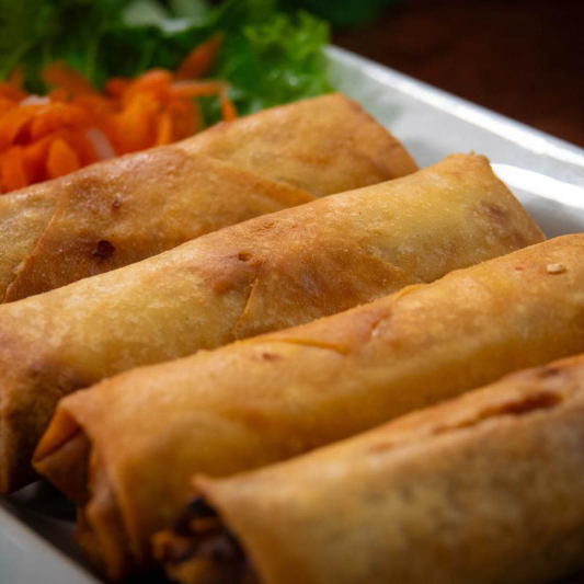 Egg Rolls (4 pcs)