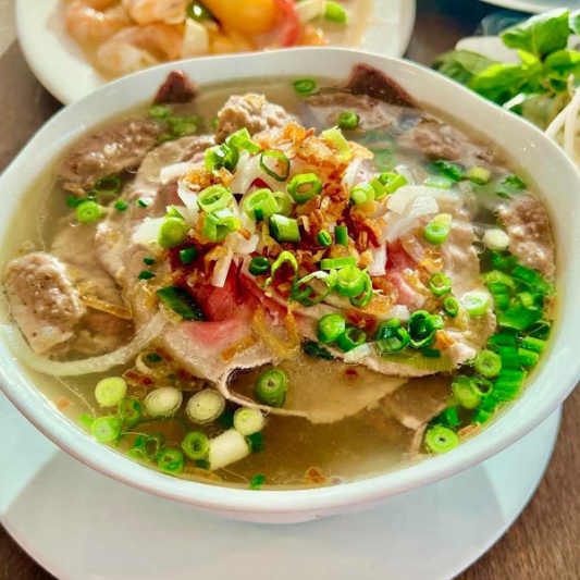 19. Beef Briskets & Beef Balls / Pho Nam Bo Vien