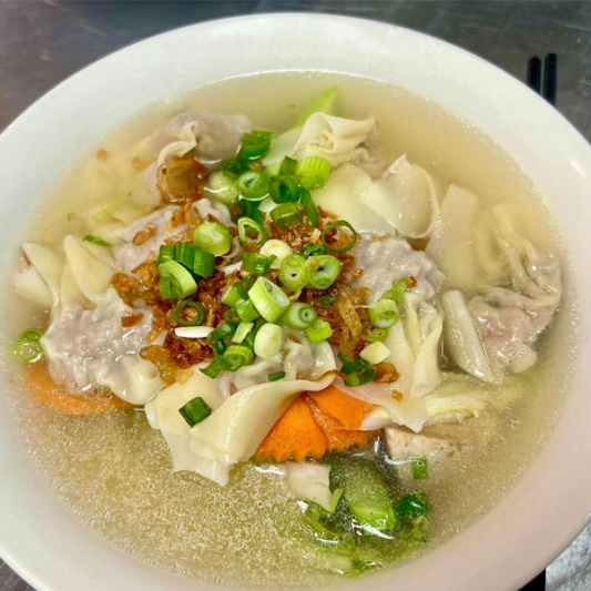 13. Wonton Soup / Sup Hoanh Thanh