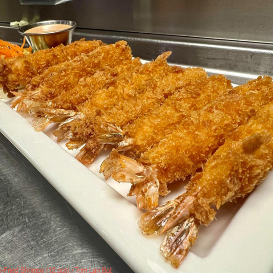 7. Deep-Fried Shrimps (12 pcs) / Tom Lan Bot