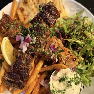 Chicken (1 Skewer) & Lamb (1 Skewer) Combo Platter
