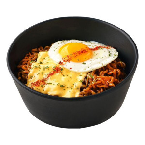 Jjagechi (Ramyun with Egg & Cheese)