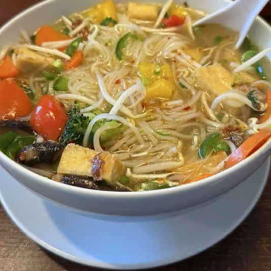Rice Noodle Soup / Hu Tieu Mem