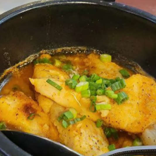 Catfish Simmered with Fish Sauce in Claypot