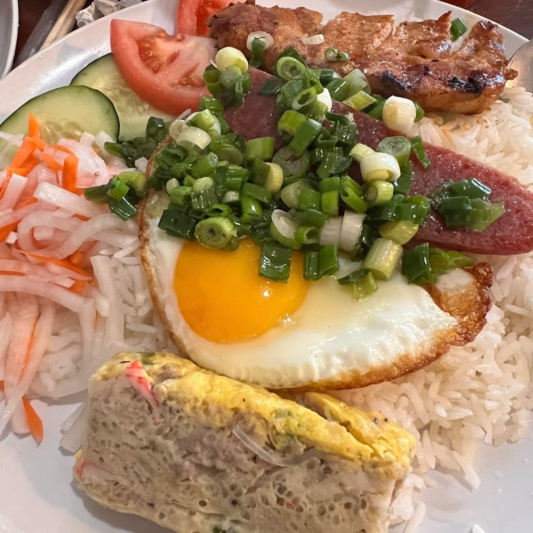 House Special Rice Plate / Com Suon Trung Cha Va Lap Xuong