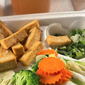 22. Tofu & Fresh Vegetables / Phở Đậu Hủ Rau Cải