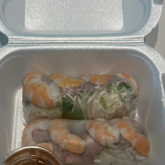 2. Spring Rolls / Gỏi Cuốn T&ocirc;m Thịt
