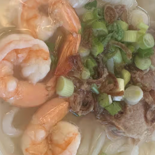 66. B&aacute;nh Canh Đặc Biệt