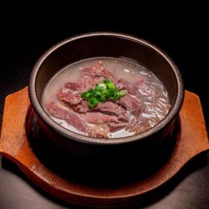 Sulungtang (설렁탕)