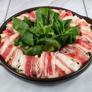 Beef Brisket Hot Pot (우삼겹 전골)