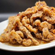 Ginger Fried Beef 乾炸牛肉絲