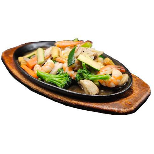 Three Kinds of Seafood & Mixed Vegetables in Garlic Sauce 爆炒三鮮