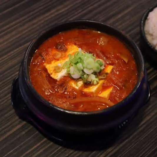 Kimchi Soup with Sliced Pork / 대패삼겹김치찌개
