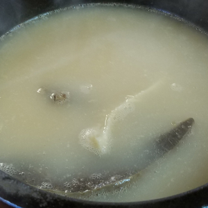 2. Seok-Eo Sul Lung Tang