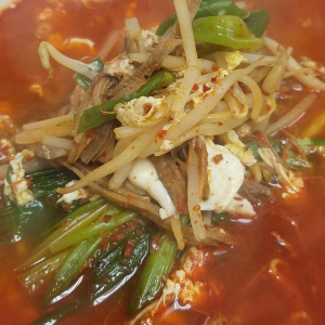 3. Yook Gae Jang 육개장