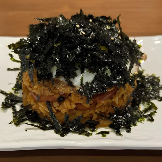 Kimchi Fried Rice (김치볶음밥)