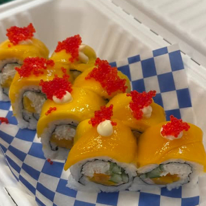 Mango Roll (8 pcs)