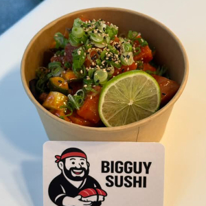 Spicy Salmon Sashimi